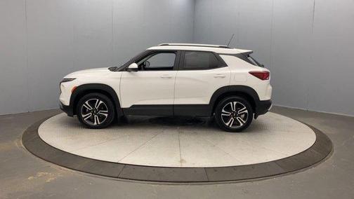 Summit White 2025 Chevrolet Trailblazer LT