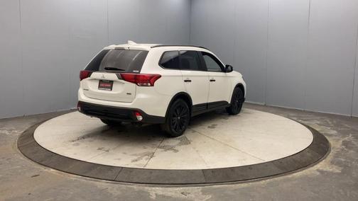 2020 Mitsubishi Outlander