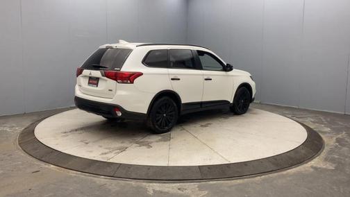 2020 Mitsubishi Outlander