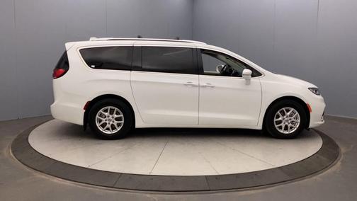 2021 Chrysler Pacifica Touring-L