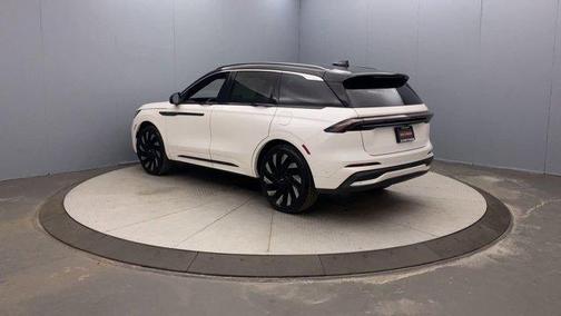 White 2024 Lincoln Nautilus Black Label