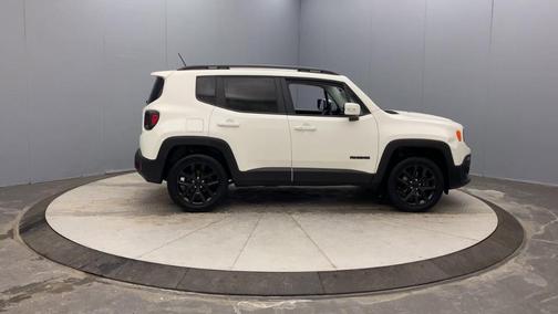 2017 Jeep Renegade Altitude