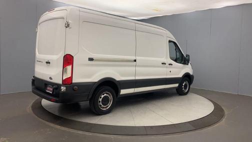 2015 Ford Transit-250 148 WB Medium Roof Cargo