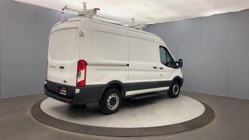 2017 Ford Transit-250 130 WB Medium Roof Cargo