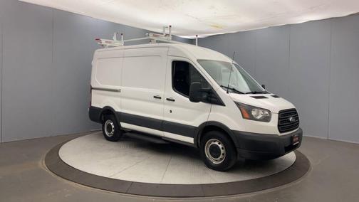 2017 Ford Transit-250 130 WB Medium Roof Cargo