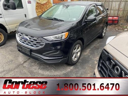 2020 Ford Edge SE