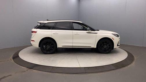 White 2025 Lincoln Corsair Premiere