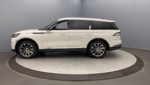White 2025 Lincoln Aviator Premiere