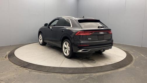 2019 Audi Q8 Premium Plus