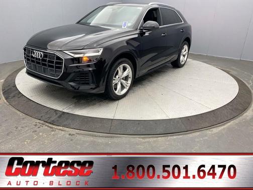 2019 Audi Q8 Premium Plus