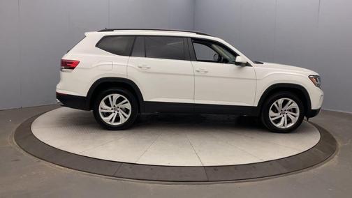 2023 Volkswagen Atlas 3.6L SE w/Technology