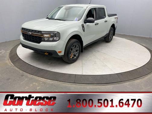 2023 Ford Maverick XLT