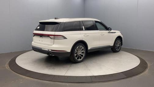 2025 Lincoln Aviator Premiere