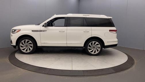 2024 Lincoln Navigator Reserve