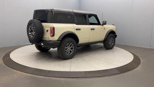 Tan 2025 Ford Bronco Badlands