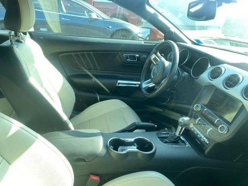 2017 Ford Mustang EcoBoost Premium