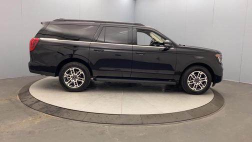 Agate Black Metallic 2025 Ford Expedition Max Active