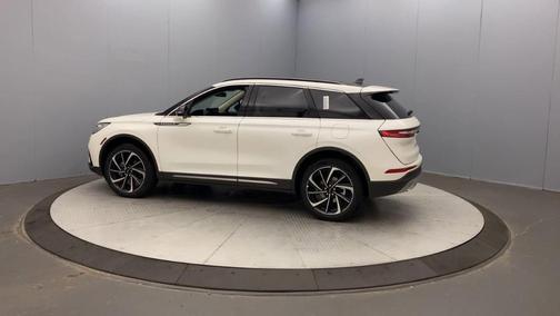 2025 Lincoln Corsair Reserve