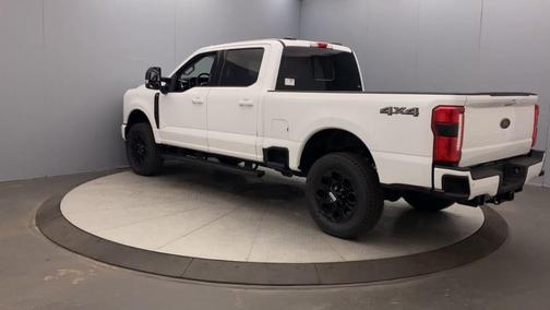 White 2026 Ford F-350 Lariat Super Duty