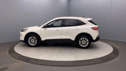Star White 2022 Ford Escape SE