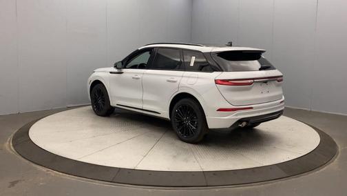 2025 Lincoln Corsair Reserve