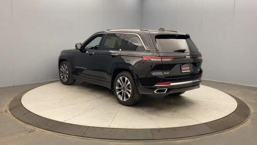 2023 Jeep Grand Cherokee Overland