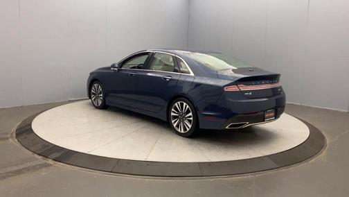 2017 Lincoln MKZ Select