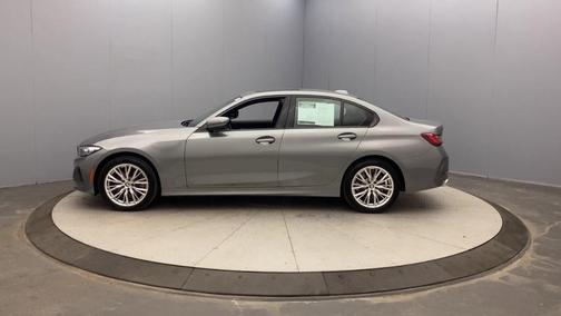 2023 BMW 330 i xDrive