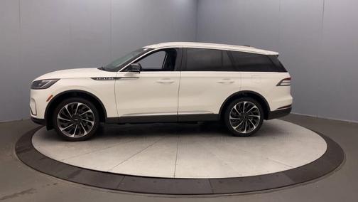 2025 Lincoln Aviator Reserve AWD