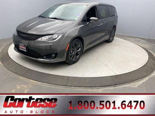 2019 Chrysler Pacifica Touring Plus