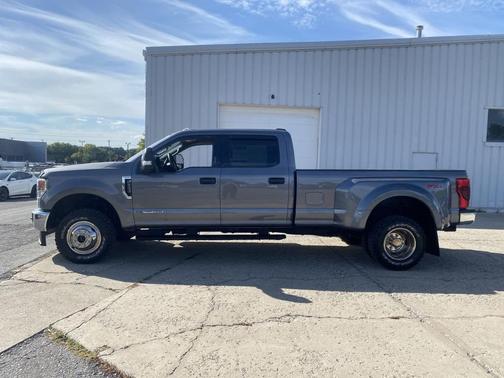 2022 Ford F-350 XLT
