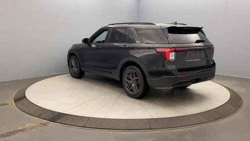Black 2026 Ford Explorer ST-Line