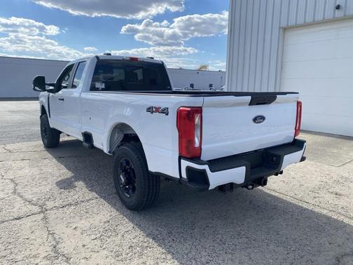 2026 Ford F-350 Super Duty