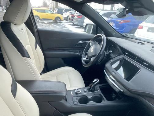 2021 Cadillac XT4 Sport