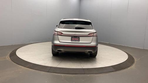 2021 Lincoln Nautilus Reserve