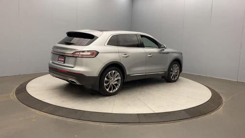 2021 Lincoln Nautilus Reserve