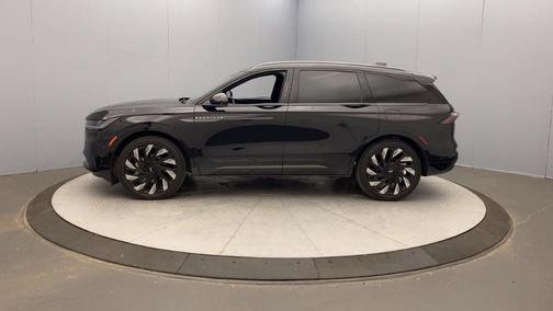 2024 Lincoln Nautilus Reserve