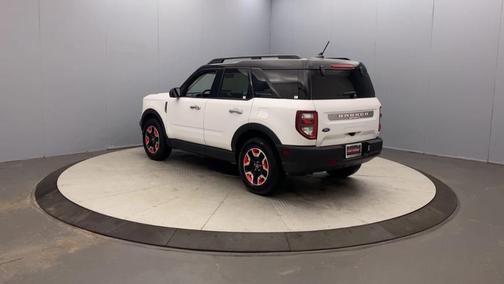 Oxford White 2024 Ford Bronco Sport Free Wheeling