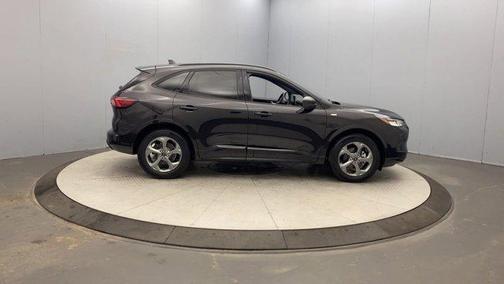 Agate Black Metallic 2023 Ford Escape ST-Line