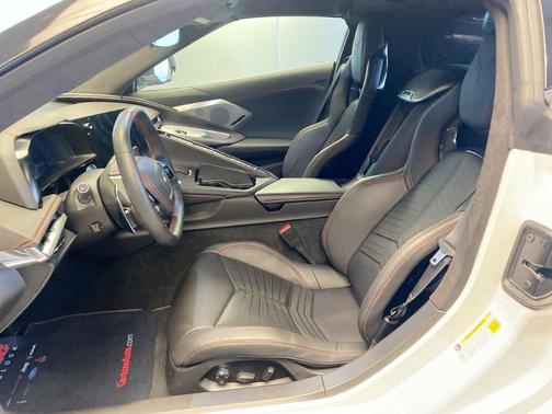 2023 Chevrolet Corvette Stingray w/3LT