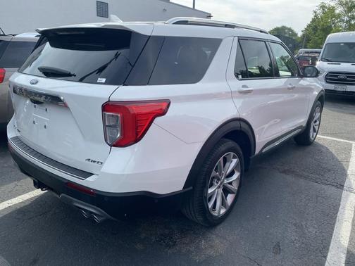 2021 Ford Explorer Platinum