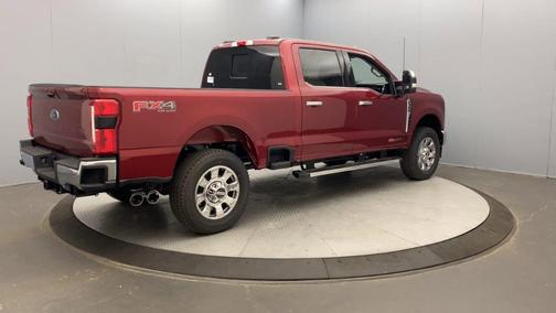 2026 Ford F-350 Lariat Super Duty