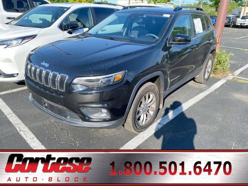 Diamond Black 2022 Jeep Cherokee Latitude Lux
