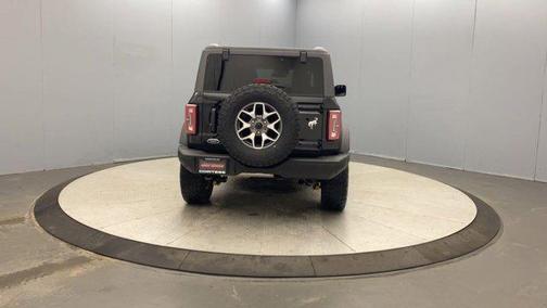 Shadow Black 2023 Ford Bronco Badlands