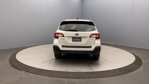 2019 Subaru Outback 2.5i Touring