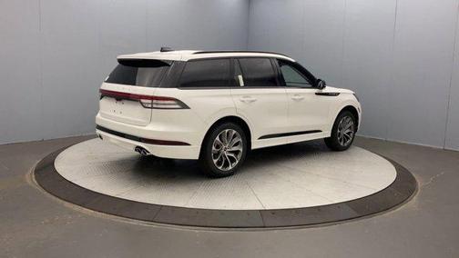 2025 Lincoln Aviator Premiere