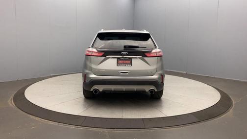 2020 Ford Edge Sport