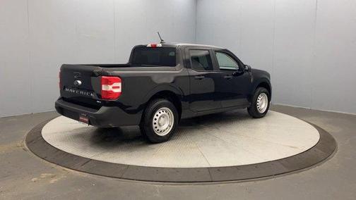 Shadow Black 2024 Ford Maverick XL