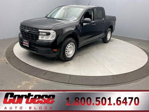 Shadow Black 2024 Ford Maverick XL