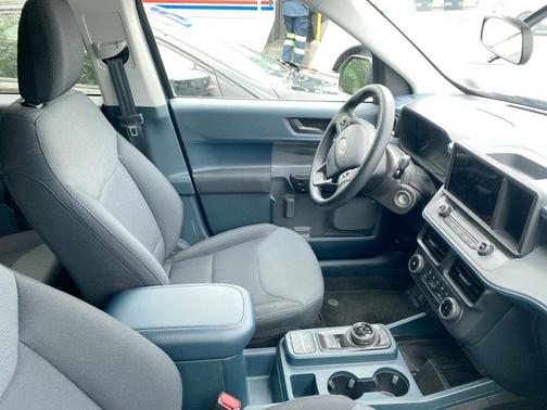 Shadow Black 2024 Ford Maverick XL